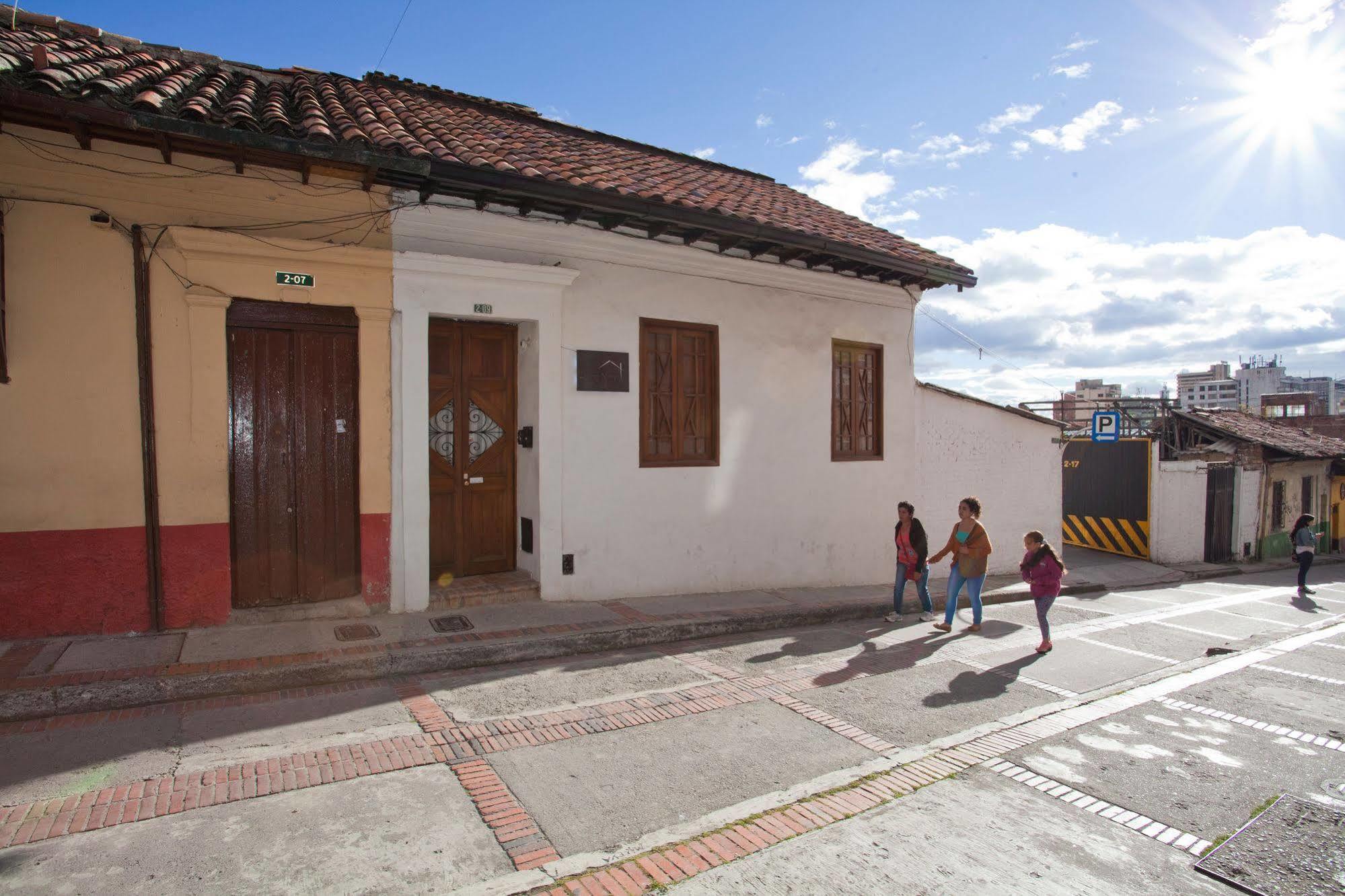 Arche Noah Boutique Hostel Bogota Ngoại thất bức ảnh