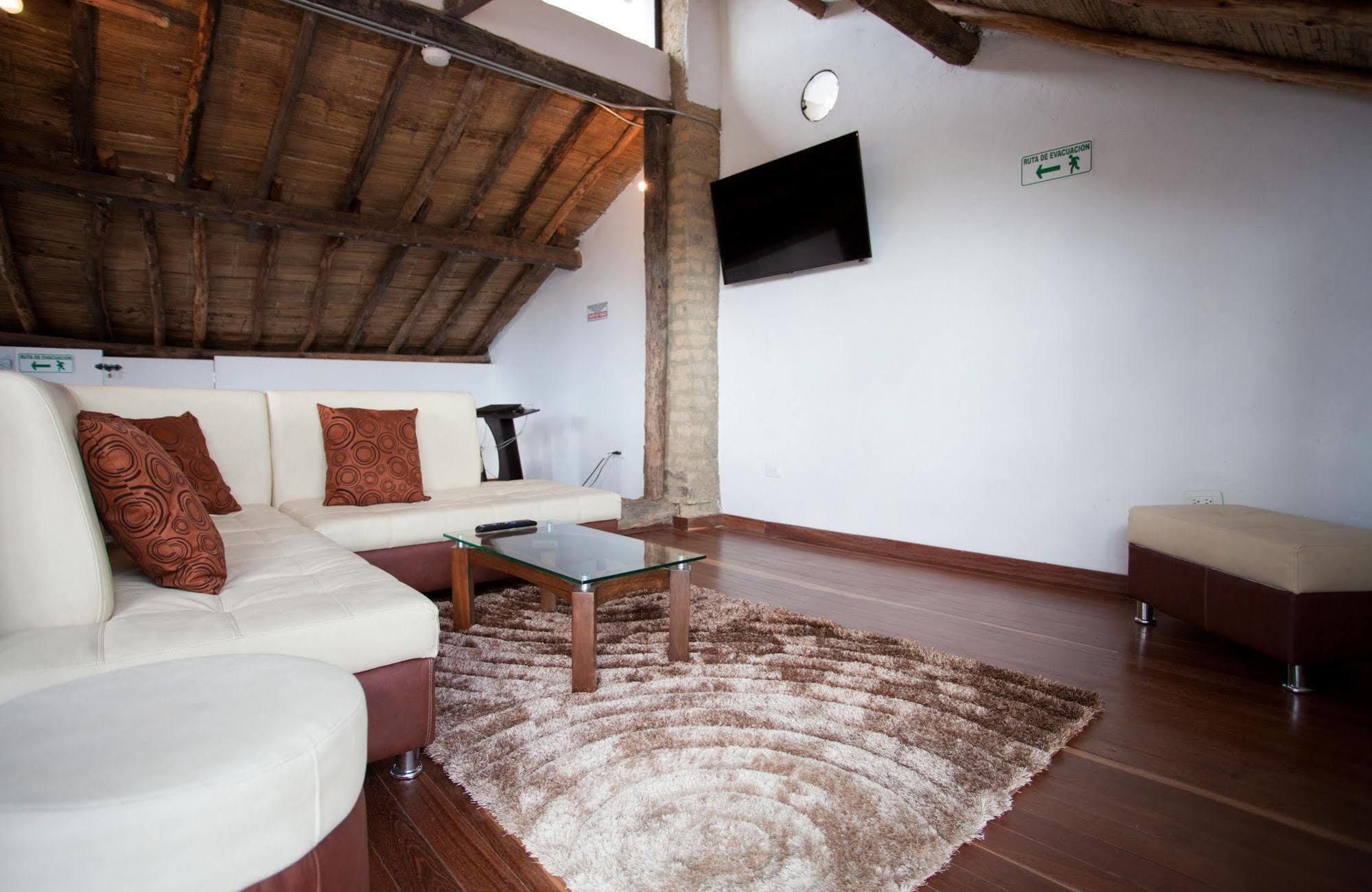 Arche Noah Boutique Hostel Bogota Ngoại thất bức ảnh