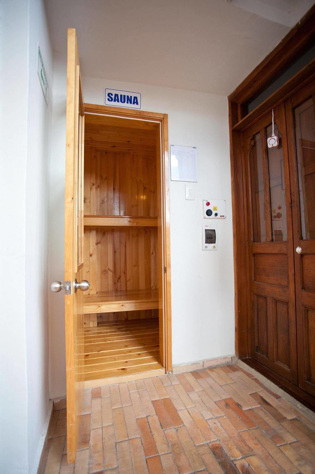 Arche Noah Boutique Hostel Bogota Ngoại thất bức ảnh