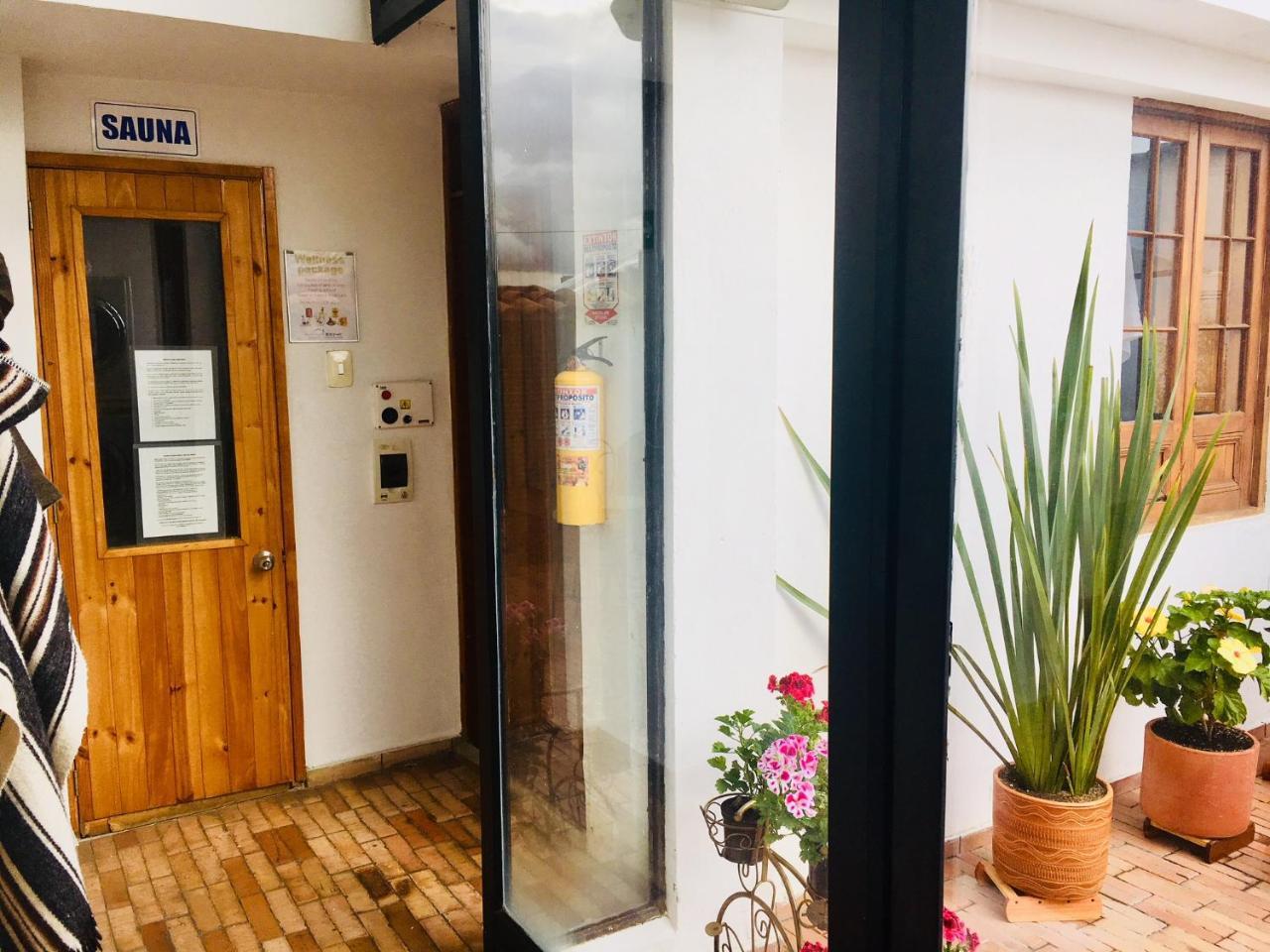 Arche Noah Boutique Hostel Bogota Ngoại thất bức ảnh